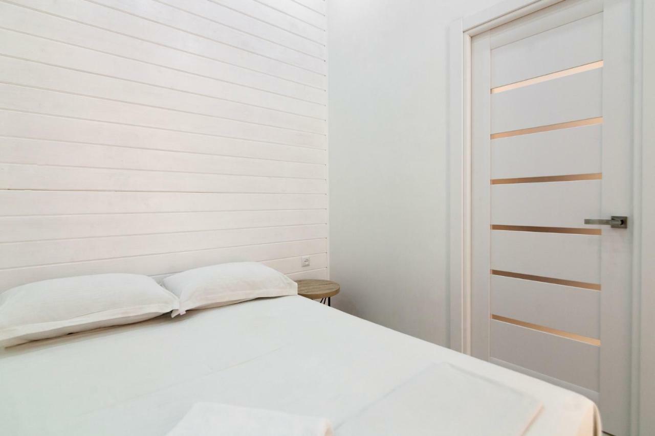 Leogrand One-Bedroom Apartments On Tugan-Baranovskogo 24 Лвив Екстериор снимка