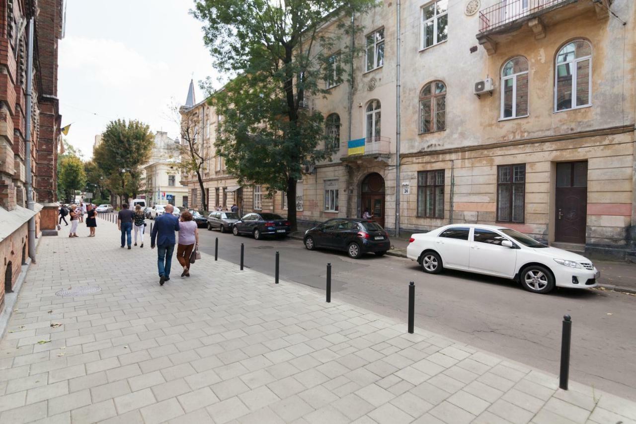 Leogrand One-Bedroom Apartments On Tugan-Baranovskogo 24 Лвив Екстериор снимка